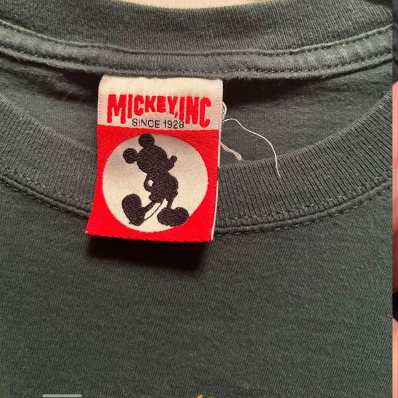 Vintage Disney graphic TSHIRT - Picture 2 of 4